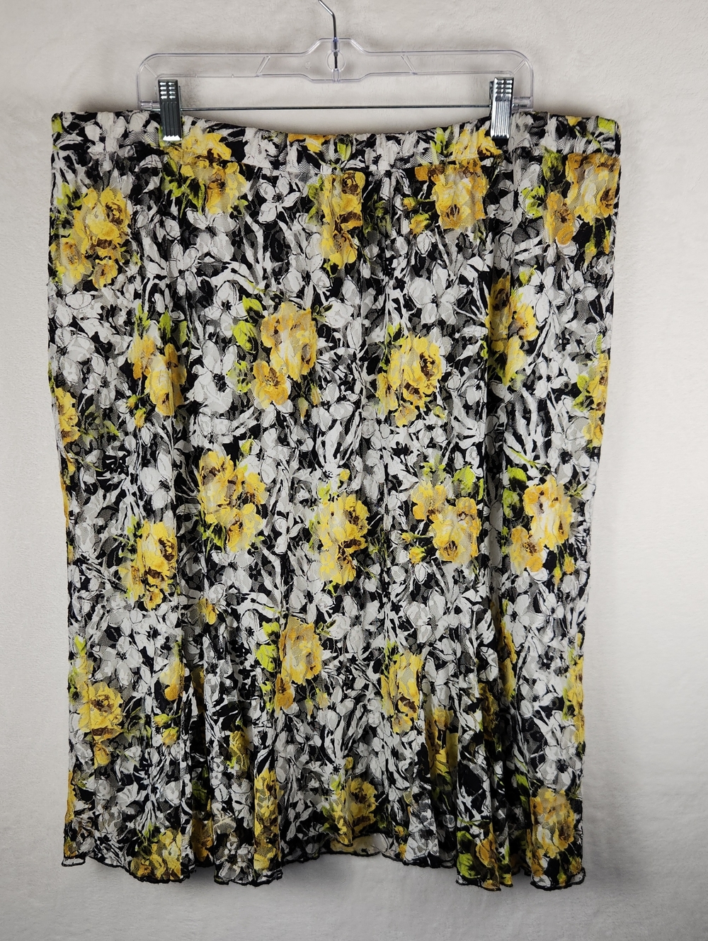 CJ Banks Floral A-Line Skirt on Yellow, Black & White. Plus Size 2X